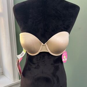 NWT Maidenform Bra - nude 36B